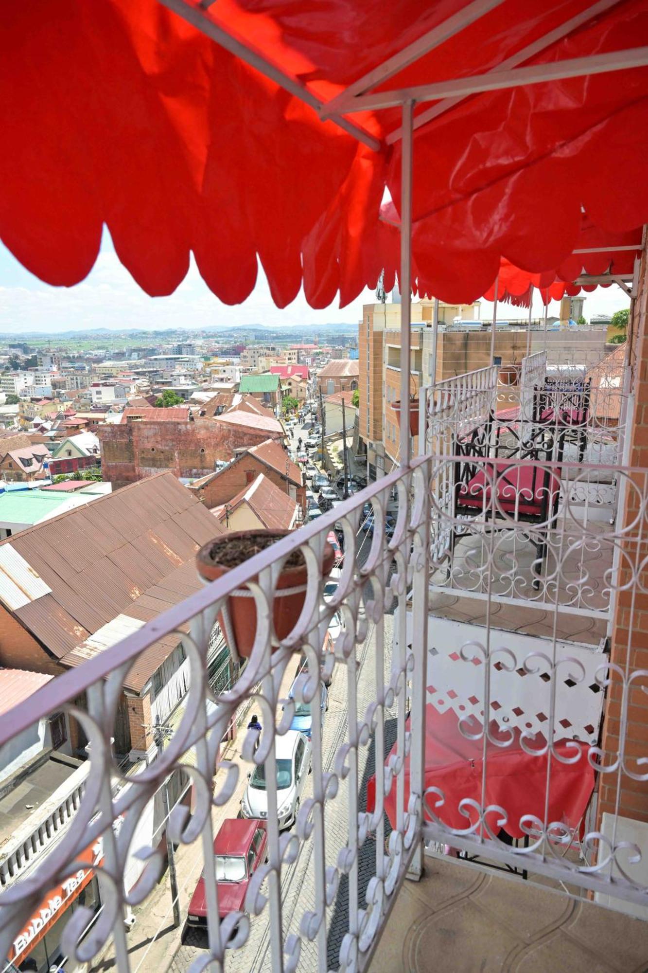 Hotel Brajas Antananarivo Exterior foto